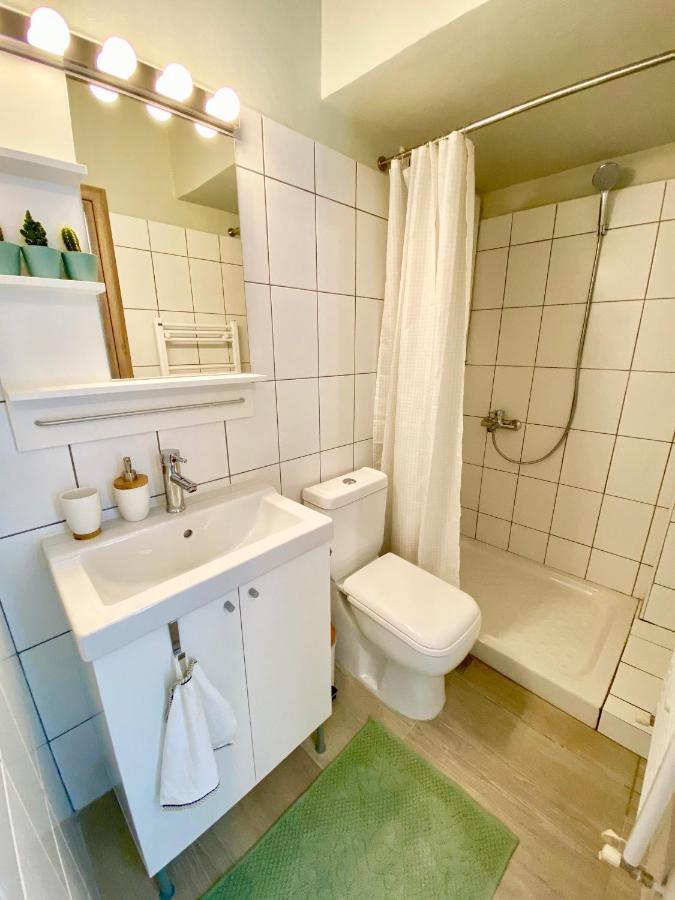 For A Genuine Athenian Homestay! Esterno foto